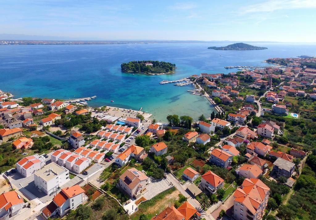 Apartments Sunrise Preko Ngoại thất bức ảnh